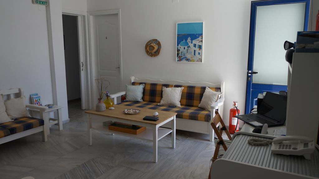Athina Apartments Naxos Town Naxos City Eksteriør bilde